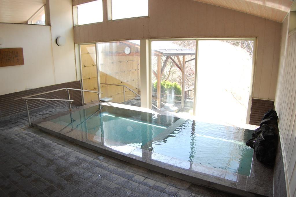 沢渡温泉 宮田屋旅館 中之条町 エクステリア 写真