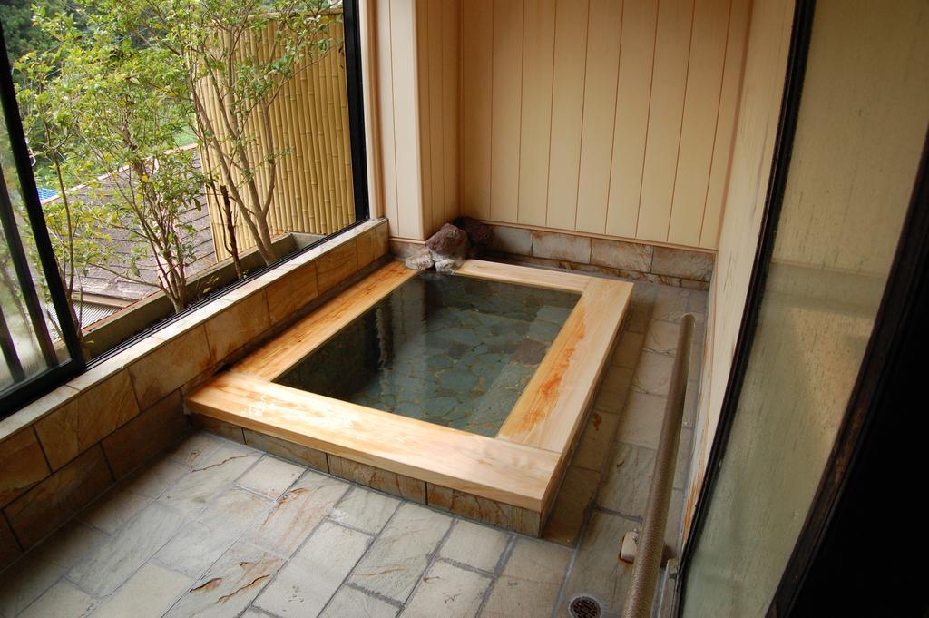 沢渡温泉 宮田屋旅館 中之条町 エクステリア 写真
